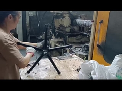 Удобный офисный стул с вращающейся основой из нейлона с регулировкой высоты поясничной опоры