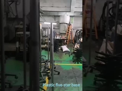 Офисное кресло с вращающейся основой